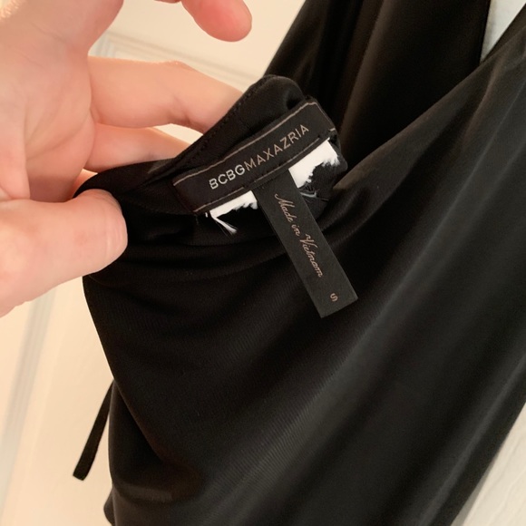 BCBG MAXARIZA backless halter top - Picture 3 of 3